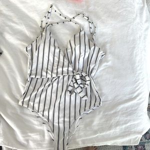 Cupshe white striped tie one piece